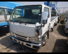 Isuzu Elf 2017