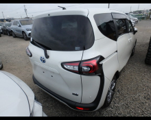 Toyota Sienta 2022