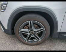 Mercedes Benz GLB-Class 2022