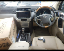 Toyota Land Cruiser Prado 2023