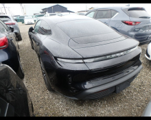 Porsche TAYCAN 2023