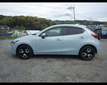 Mazda Mazda2 2023