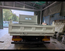 Isuzu Forward 2006