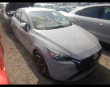 Mazda Mazda2 2024