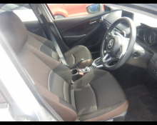 Mazda Mazda2 2023