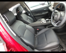 Nissan  AURA  2022