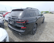 BMW X7 2023