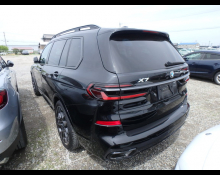 BMW X7 2023