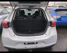 Mazda Mazda2 2021