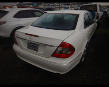 Mercedes Benz E-Class 2009