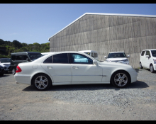 Mercedes Benz E-Class 2009