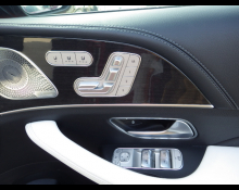 Mercedes Benz GLE-Class 2021