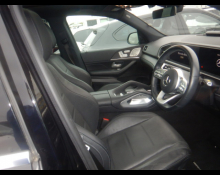 Mercedes Benz GLE-Class 2021