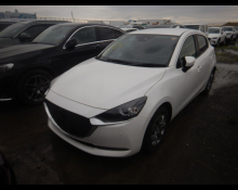 Mazda Mazda2 2022