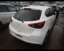 Mazda Mazda2 2022