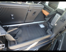 Land Rover Deffender 2024
