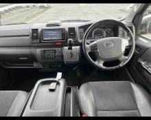 Toyota Hiace 2016