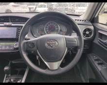 Toyota Corolla Fielder 2015