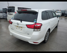 Toyota Corolla Fielder 2015