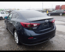 Mazda Axela 2016