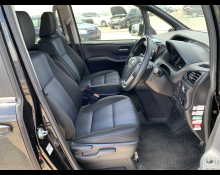 Toyota Voxy 2017