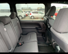 Toyota Voxy 2022