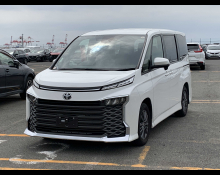 Toyota Voxy 2022