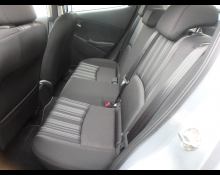 Mazda Mazda2 2023