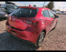 Mazda Mazda2 2022