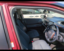 Toyota Sienta 2017