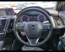 Toyota Crown 2018