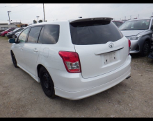 Toyota Corolla Fielder 2011