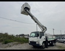 Isuzu Elf 2014