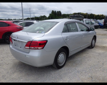 Toyota Premio 2018