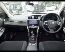 Toyota Premio 2018