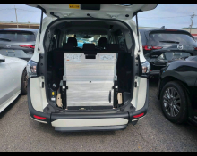 Toyota Sienta 2021