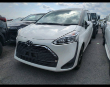 Toyota Sienta 2021