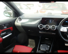Mercedes Benz GLA-class 2023