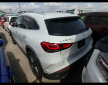Mercedes Benz GLA-class 2023