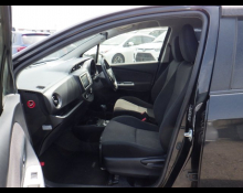 Toyota Vitz 2015