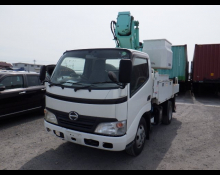 Hino Dutro 2008
