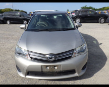 Toyota Corolla Axio 2014