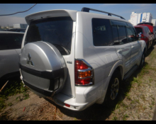 Mitsubishi Pajero 2000