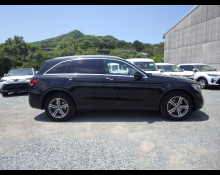 Mercedes Benz GLC-class 2022