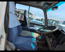 Hino Liesse II 2016