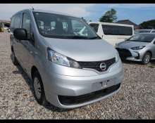 Nissan NV200 2022
