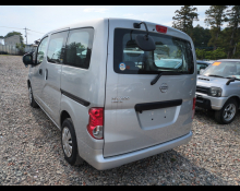 Nissan NV200 2022
