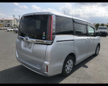 Toyota Noah 2019