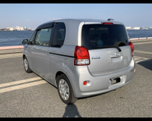 Toyota Porte 2020