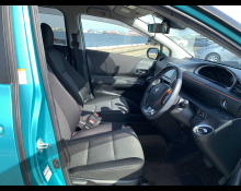Toyota Sienta 2021